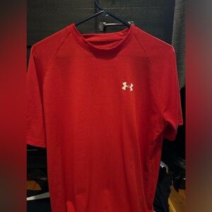 Red Under Armour T Shirt, Size Medium, Heat Gear